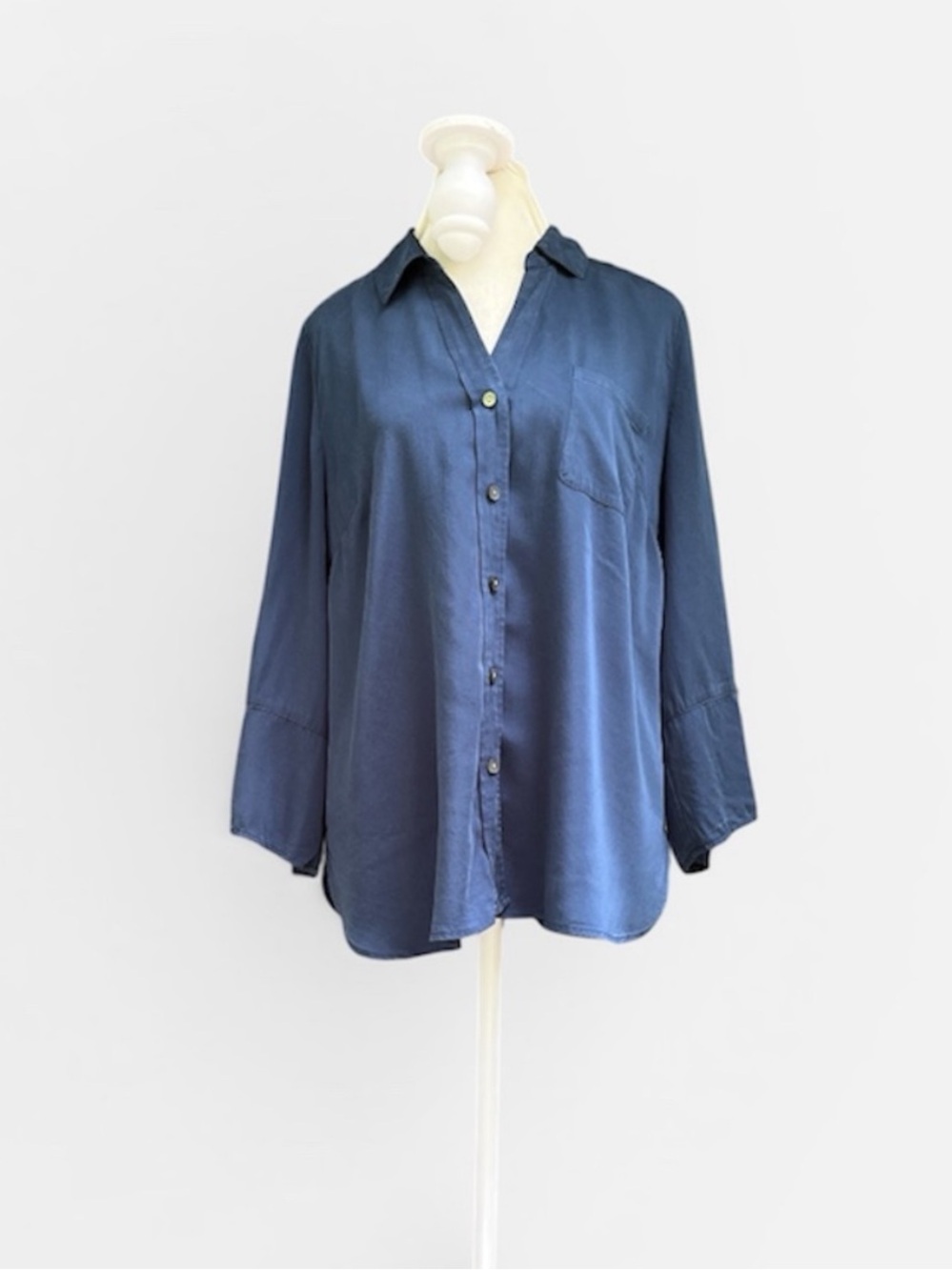 J. Jill Soft Luxe 100% Modal Button Front Blouse in Blue Sz Medium